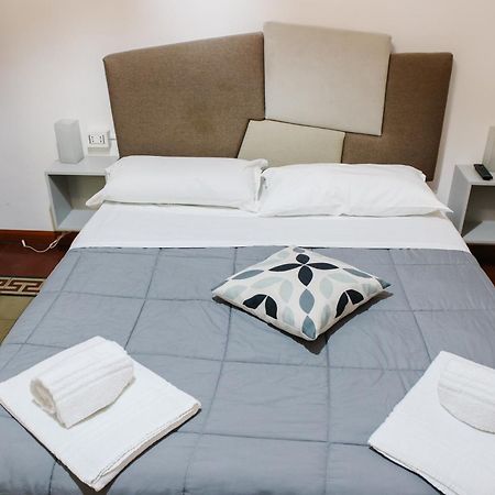 Bruca House Apartment คาตาเนีย ภายนอก รูปภาพ